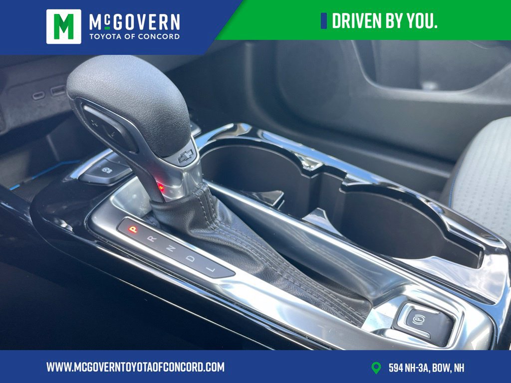 Used 2024 Chevrolet Trax LT w/ Driver Confidence Package FWD image 33