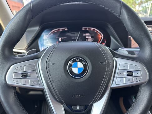 Used 2022 BMW X7 xDrive40i w/ Premium Package AWD/4WD image 15