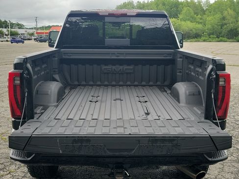 Used 2026 GMC Sierra 2500 Denali w/ Denali Reserve Package AWD/4WD image 17