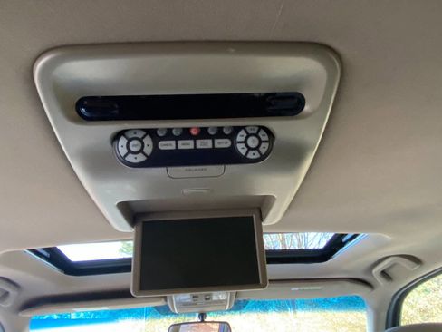 Used 2012 Honda Pilot Touring image 50