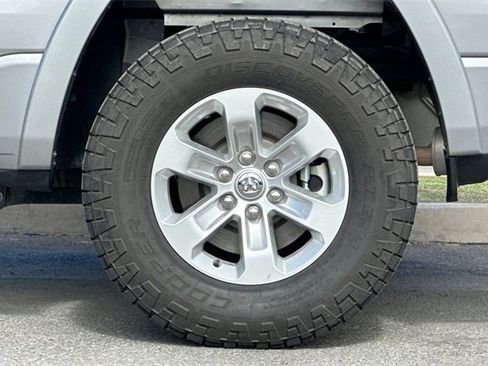 Certified 2022 RAM 1500 Laramie image 25