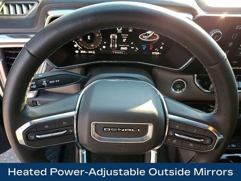 Used 2023 GMC Canyon Denali image 24