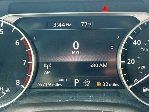 Certified 2025 Nissan Rogue SV AWD/4WD image 15