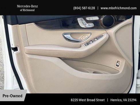 Used 2021 Mercedes-Benz GLC 300 4MATIC image 11