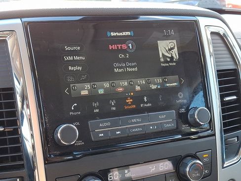 Used 2020 Nissan Titan SV w/ SV Convenience Package image 20