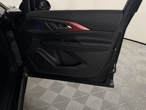 Used 2024 Chevrolet Equinox EV RS image 31