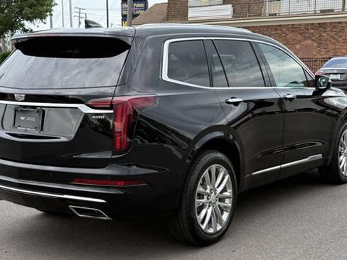 Used 2022 Cadillac XT6 Premium Luxury w/ Technology Package AWD/4WD image 5