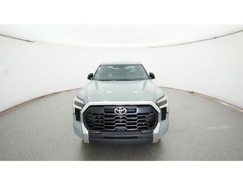 New 2025 Toyota Tundra SR5 AWD/4WD image 15