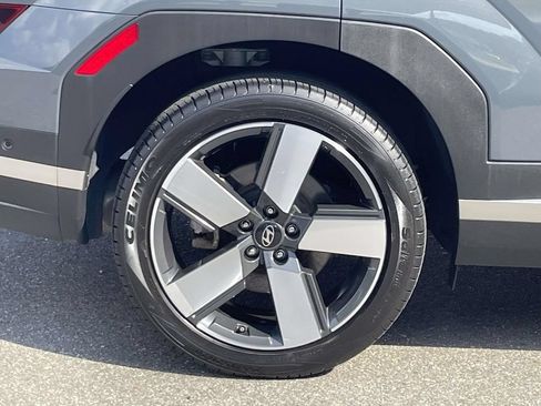 Certified 2025 Hyundai Santa Fe Limited FWD image 7