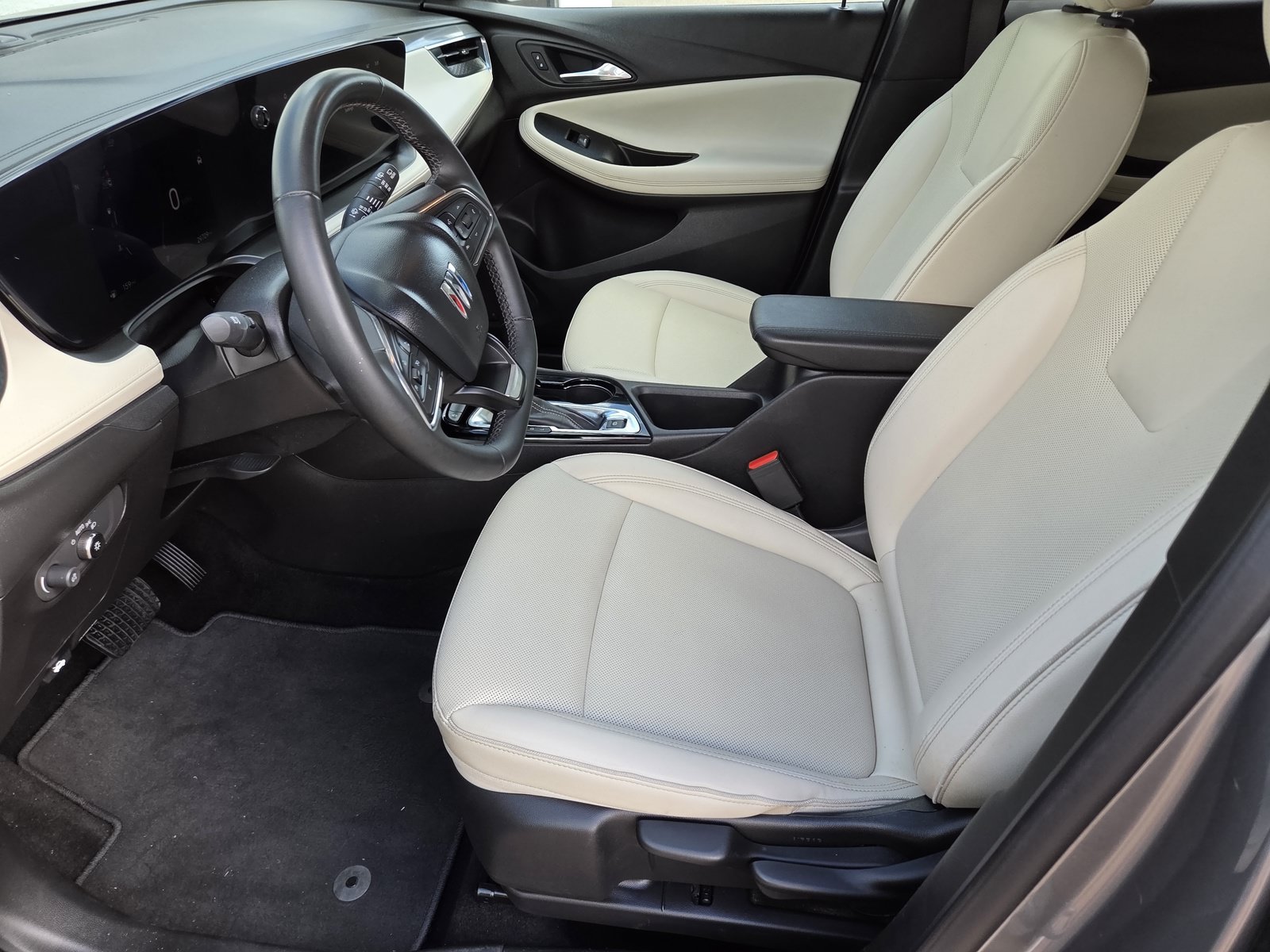 Used 2025 Buick Encore GX Sport Touring w/ Experience Buick Package FWD image 22