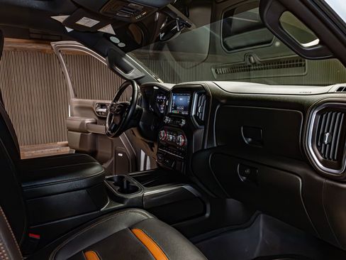 Used 2023 GMC Sierra 3500 AT4 w/ AT4 Preferred Package image 18