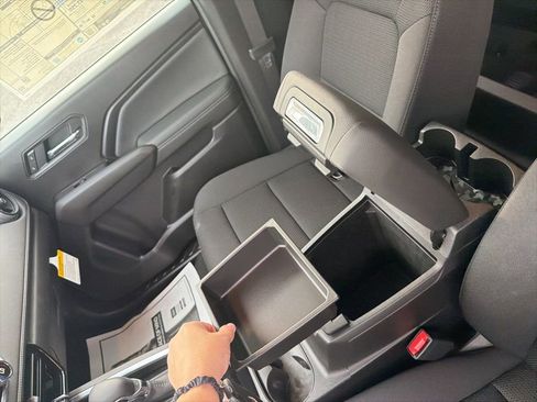 New 2026 Chevrolet Colorado LT image 36