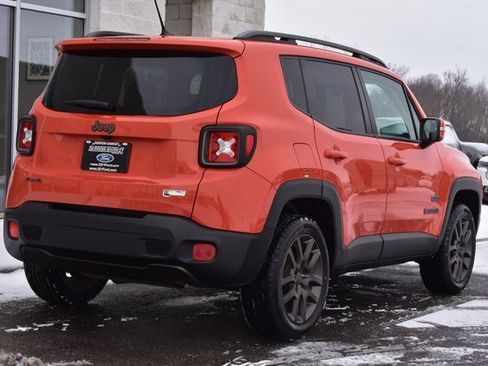 Used 2016 Jeep Renegade 75th Anniversary image 11