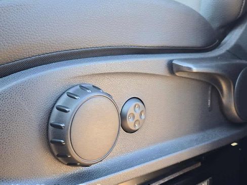 Used 2025 Mercedes-Benz Sprinter 2500 image 26