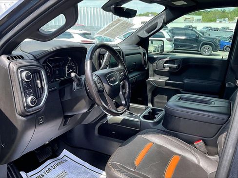 Used 2021 GMC Sierra 1500 AT4 w/ AT4 Value Package AWD/4WD image 13