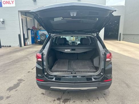 Used 2022 Chevrolet Equinox LT AWD/4WD image 24
