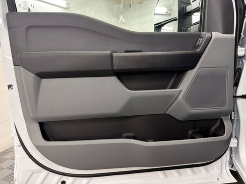 New 2026 Ford F250 XL w/ XL Chrome Package image 15