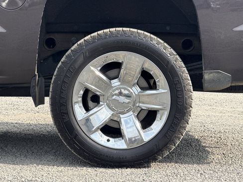 Used 2016 Chevrolet Silverado 1500 LTZ Z71 w/ LTZ Plus Package AWD/4WD image 42