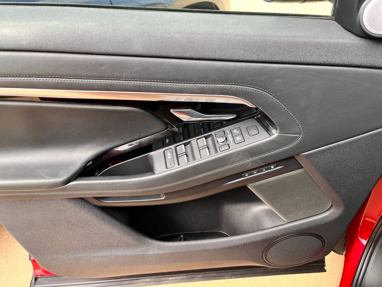 Used 2020 Land Rover Range Rover Evoque R-Dynamic HSE AWD/4WD image 8