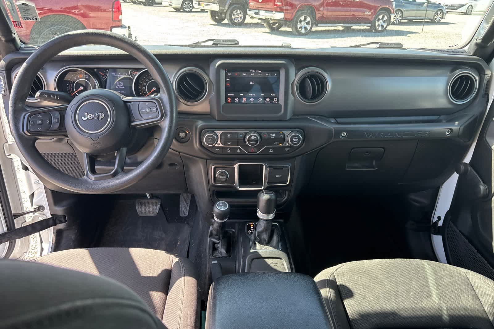 Used 2023 Jeep Wrangler Sport AWD/4WD image 4