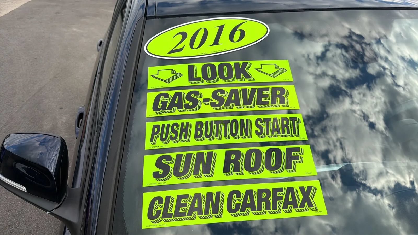 Used 2016 BMW 320i Sedan RWD image 10