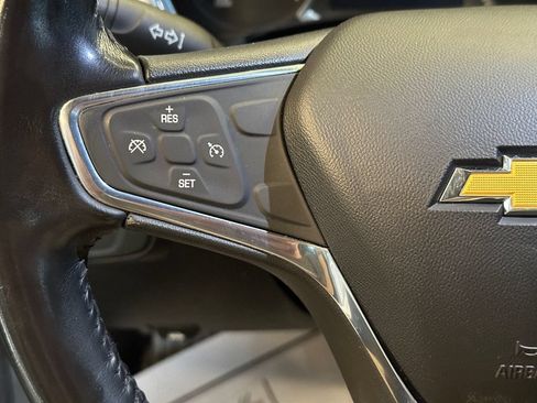 Used 2019 Chevrolet Equinox LT AWD/4WD image 11