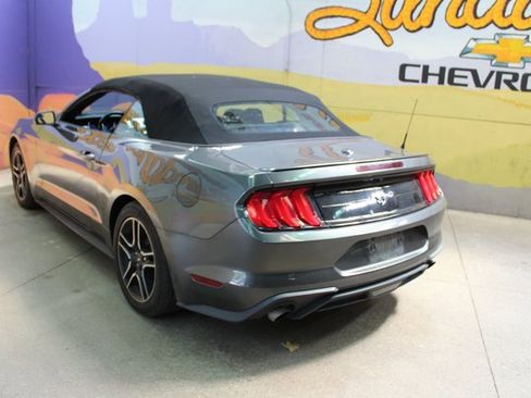 Used 2020 Ford Mustang Premium image 6
