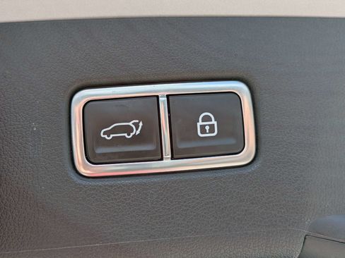 Certified 2022 Kia Sorento SX FWD image 15