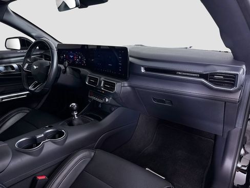 Used 2024 Ford Mustang GT Premium RWD image 26