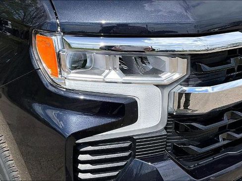 Used 2023 Chevrolet Silverado 1500 LT w/ Protection Package AWD/4WD image 29