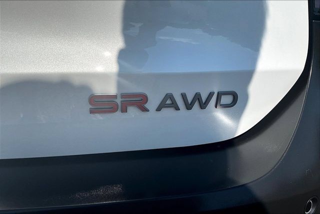 Used 2026 Nissan Kicks SR w/ Cold Weather Package AWD/4WD image 23