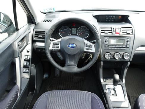 Used 2015 Subaru Forester 2.5i Premium w/ All-Weather Package AWD/4WD image 31