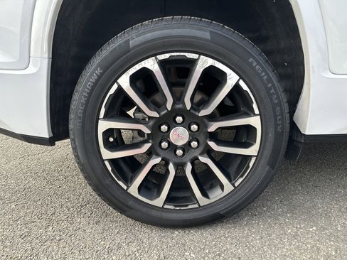 Used 2020 GMC Acadia Denali image 34