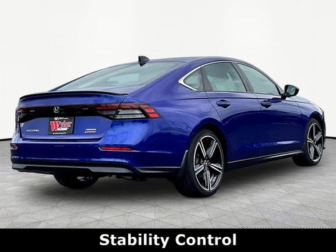 Used 2024 Honda Accord Sport image 6