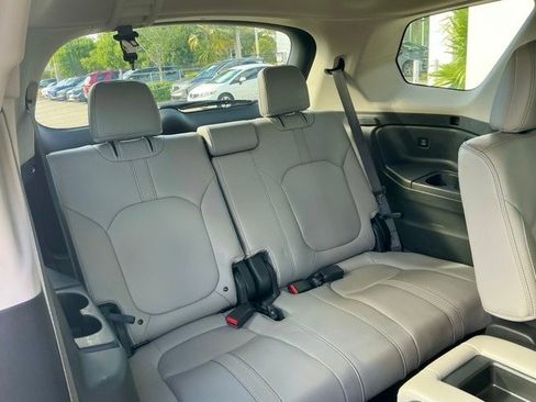 Used 2023 Honda Pilot EX-L image 15