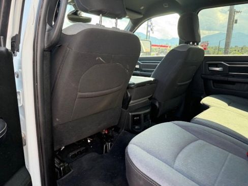 Used 2024 RAM 2500 Big Horn image 68