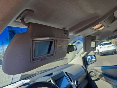 Used 2014 Nissan Xterra S image 13