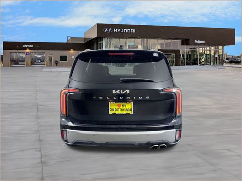 Used 2024 Kia Telluride SX image 9