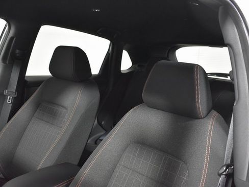 Used 2025 Honda HR-V Sport image 10