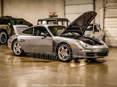 Used 2005 Porsche 911 Carrera S RWD image 41