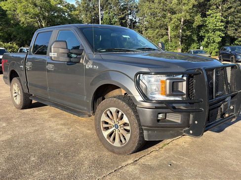 Used 2018 Ford F150 XL w/ Equipment Group 101A Mid AWD/4WD image 1