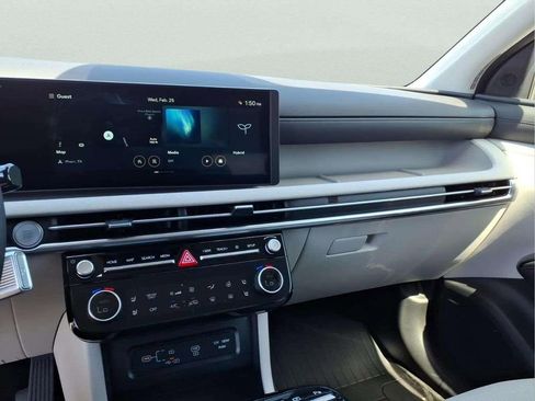 New 2026 Hyundai Tucson Limited image 13