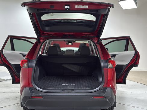 Certified 2025 Toyota RAV4 XLE w/ Convenience Package image 16