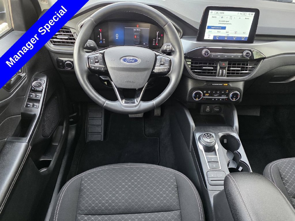 Used 2024 Ford Escape Active w/ Cold Weather Package FWD image 10