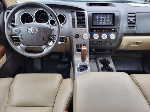 Used 2010 Toyota Tundra Limited AWD/4WD image 15