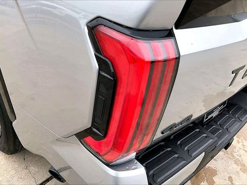 Used 2023 Toyota Tundra Platinum image 28