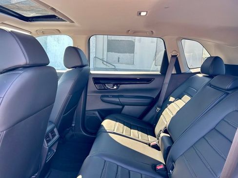 Used 2026 Honda CR-V EX-L image 12