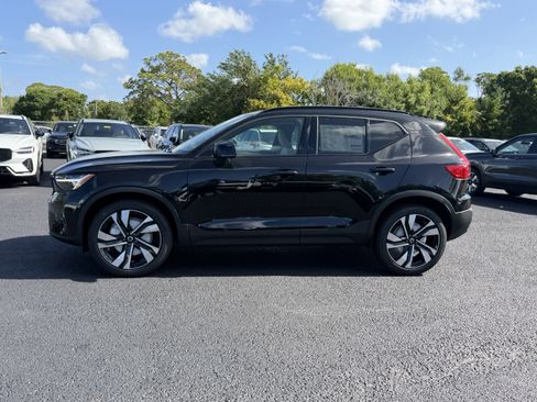New 2026 Volvo XC40 B5 Ultra w/ Protection Package AWD/4WD image 6