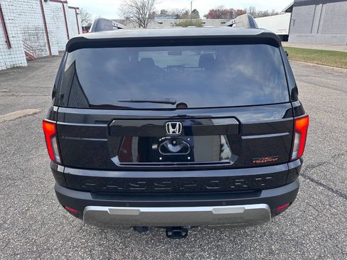Used 2026 Honda Passport TrailSport Elite image 4