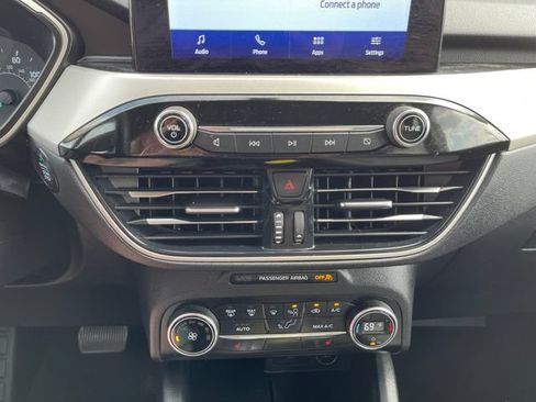 Used 2020 Ford Escape SE AWD/4WD image 18
